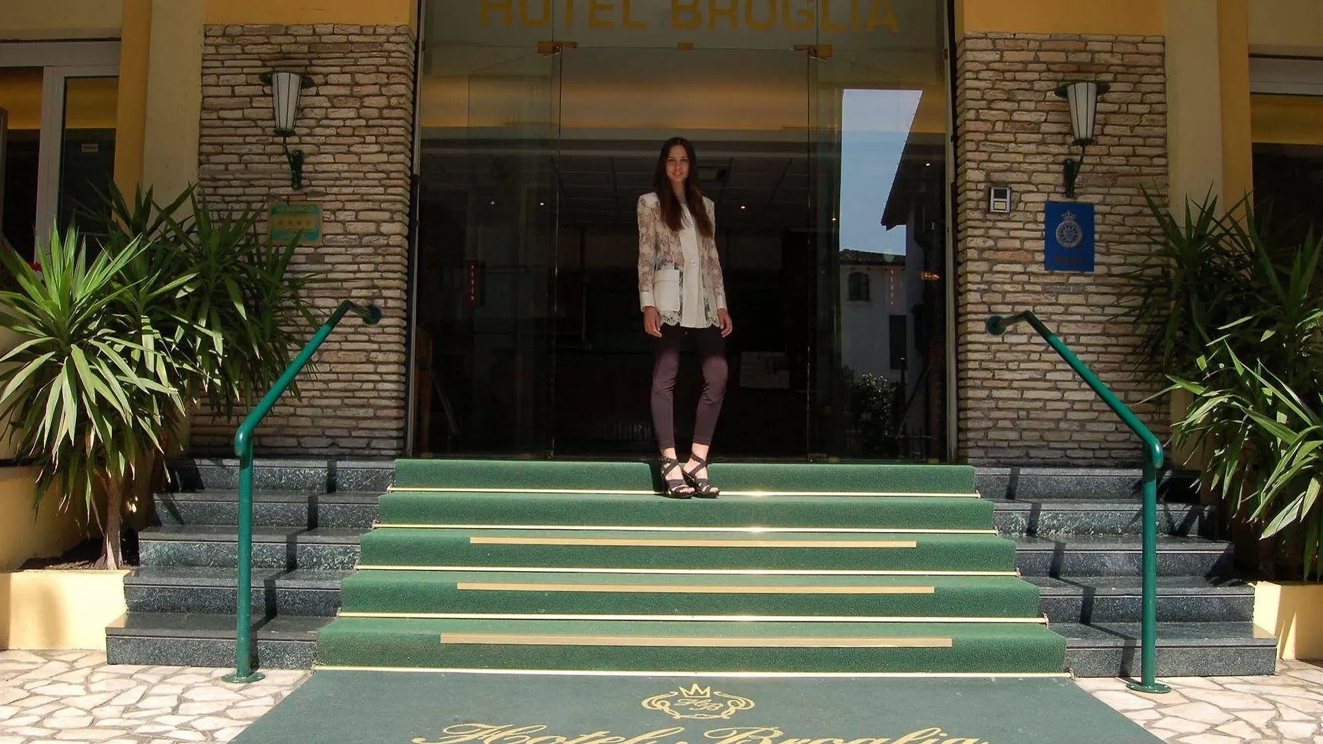 Hotel Broglia Sirmione 4*,