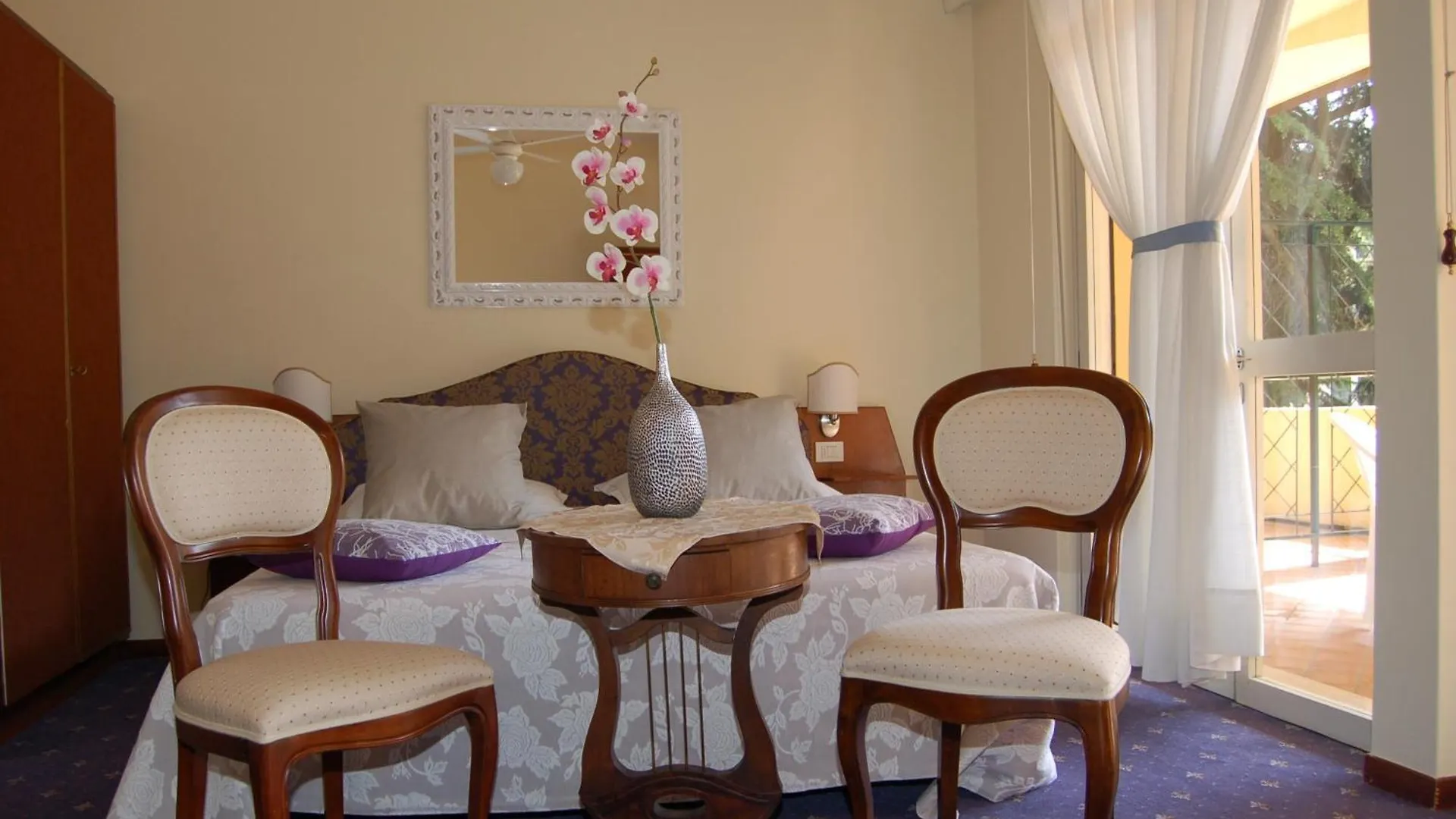 Hotel Broglia Sirmione Italien