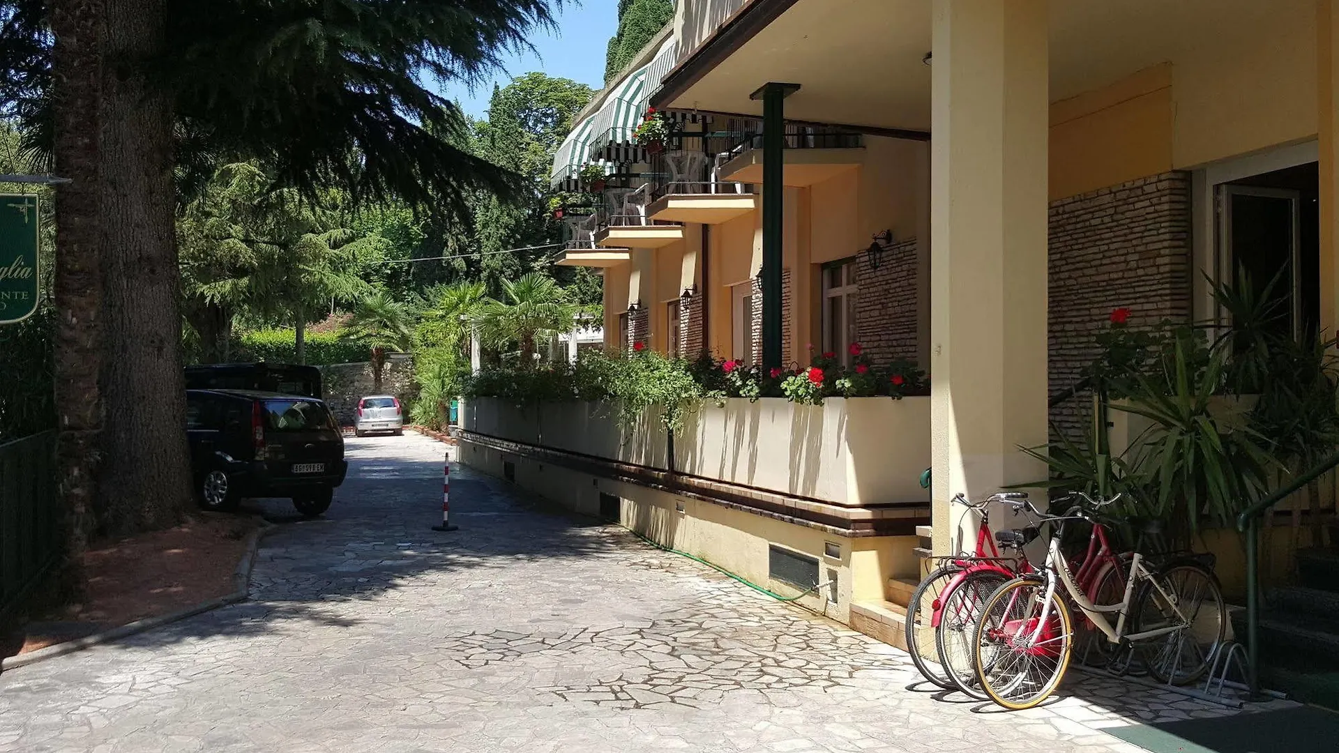 Hotel Broglia Sirmione Italien