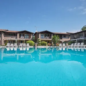 Aparthotel Villaggio Turistico Lugana Marina